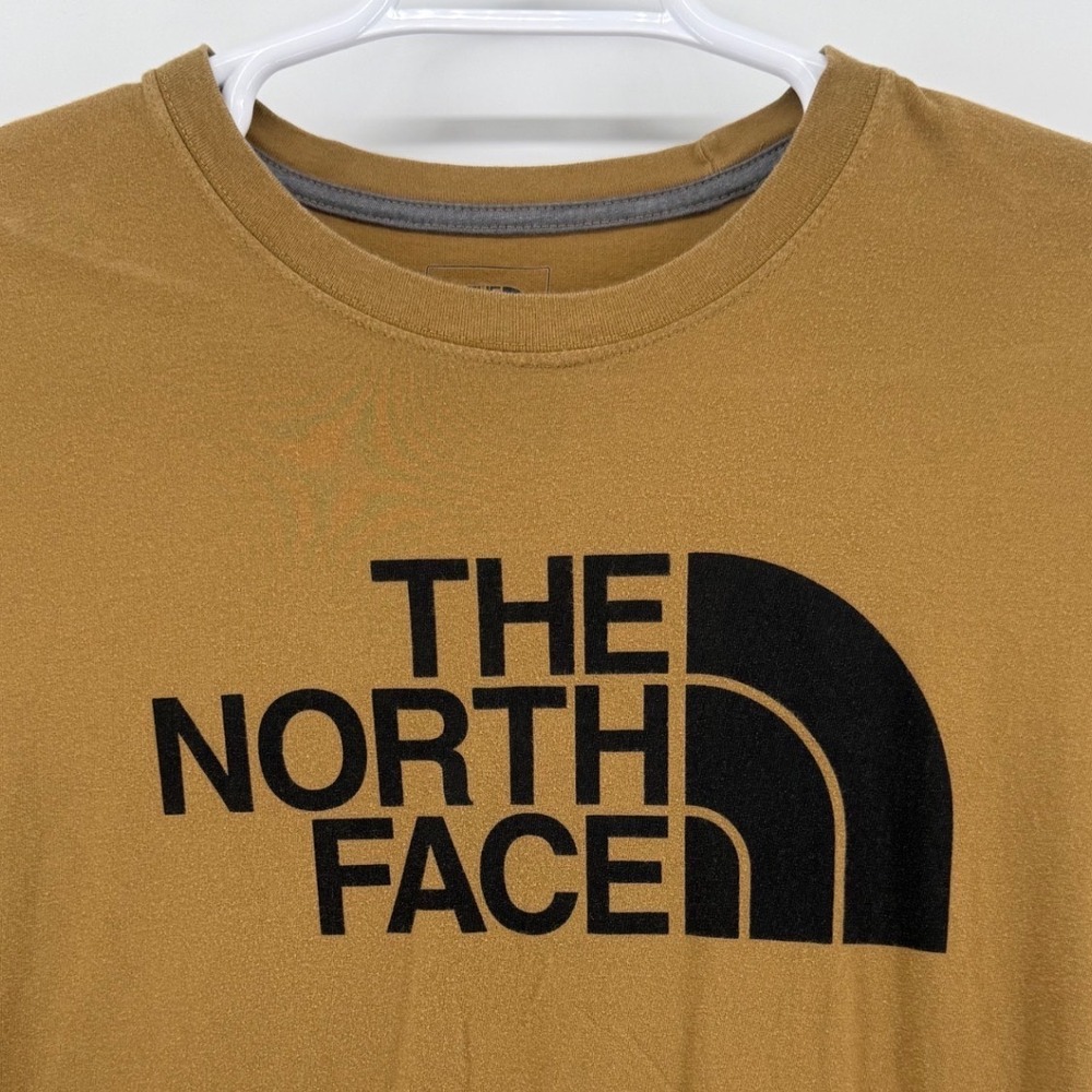 The North Face Mens Standard Fit Crew Neck Short Sleeve T Shirt Size L G Brown